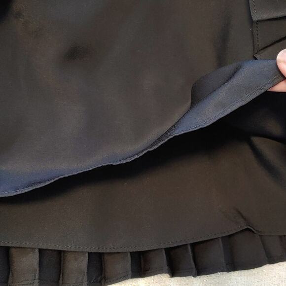 Jason Wu for Target Black Pleated Skirt Sz 10 Preppy Feminine Minimalist Casual - Picture 8 of 8